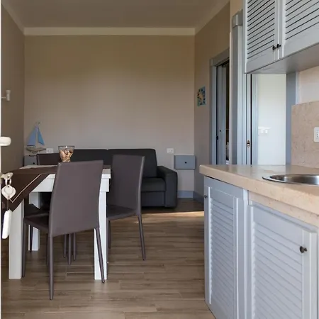 Lido Degli Angeli Vacanza-beach Aparthotel