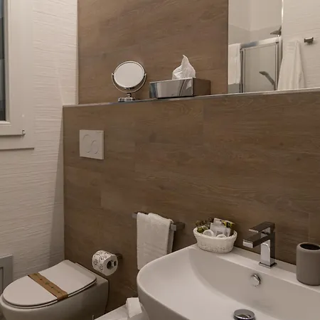 Lido Degli Angeli Vacanza-beach 公寓式酒店 4*