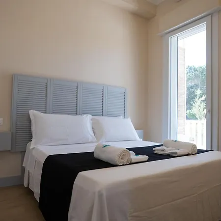 Lejlighedshotel Lido Degli Angeli Vacanza-beach