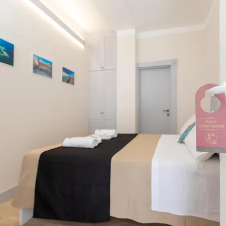 Lido Degli Angeli Vacanza-beach 公寓式酒店 4*