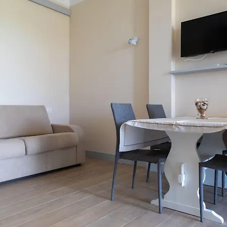 Lido Degli Angeli Vacanza-beach 普罗斯西托角