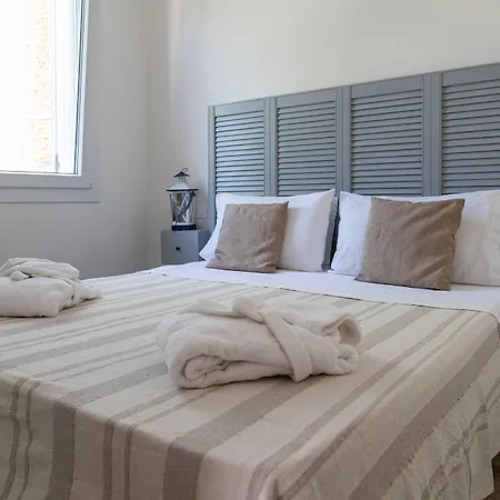 Lido Degli Angeli Vacanza-beach 公寓式酒店 4*